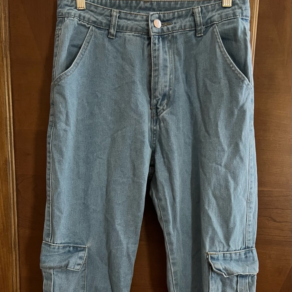 Light Wash Cargo Joggers Jeans
